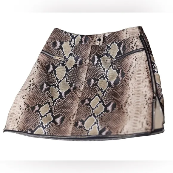 🅽🅴🆆 𝗜.𝗔𝗠.𝗚𝗜𝗔 jagger mini skirt faux brown snakeskin, XS