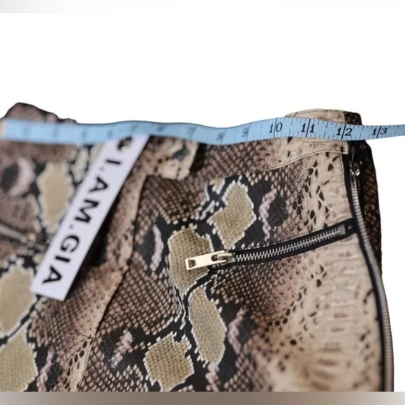 🅽🅴🆆 𝗜.𝗔𝗠.𝗚𝗜𝗔 jagger mini skirt faux brown snakeskin, XS
