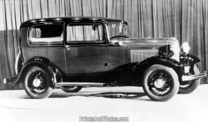 1932 Ford Deluxe  3435