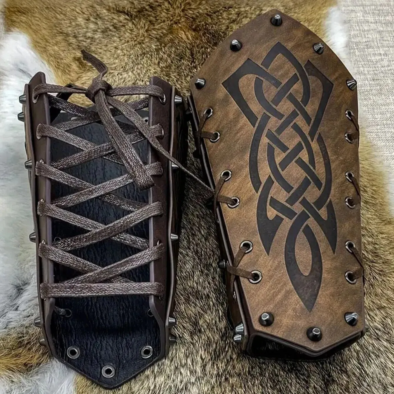 2 Pcs Medieval Embossed Arm Bracers, Retro Faux Leather Knight Arm Gauntlets, Vintage Renaissance Arm Guards