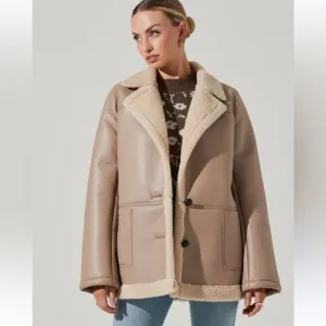 ASTR The Label Francine Faux Leather Sherpa Lined Coat Jacket Size Large NWOT