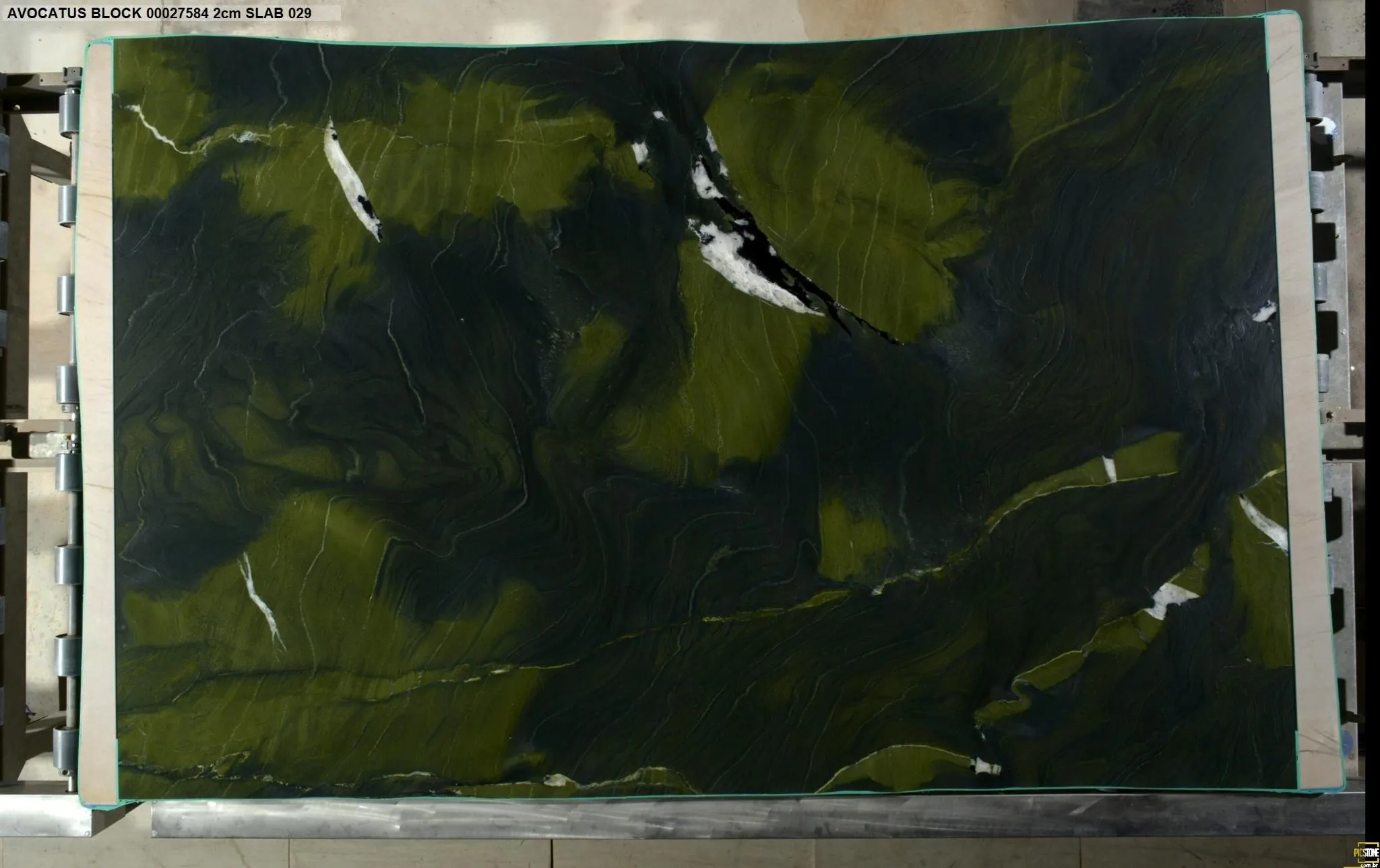 AVOCATUS Quartzite Polished Slab