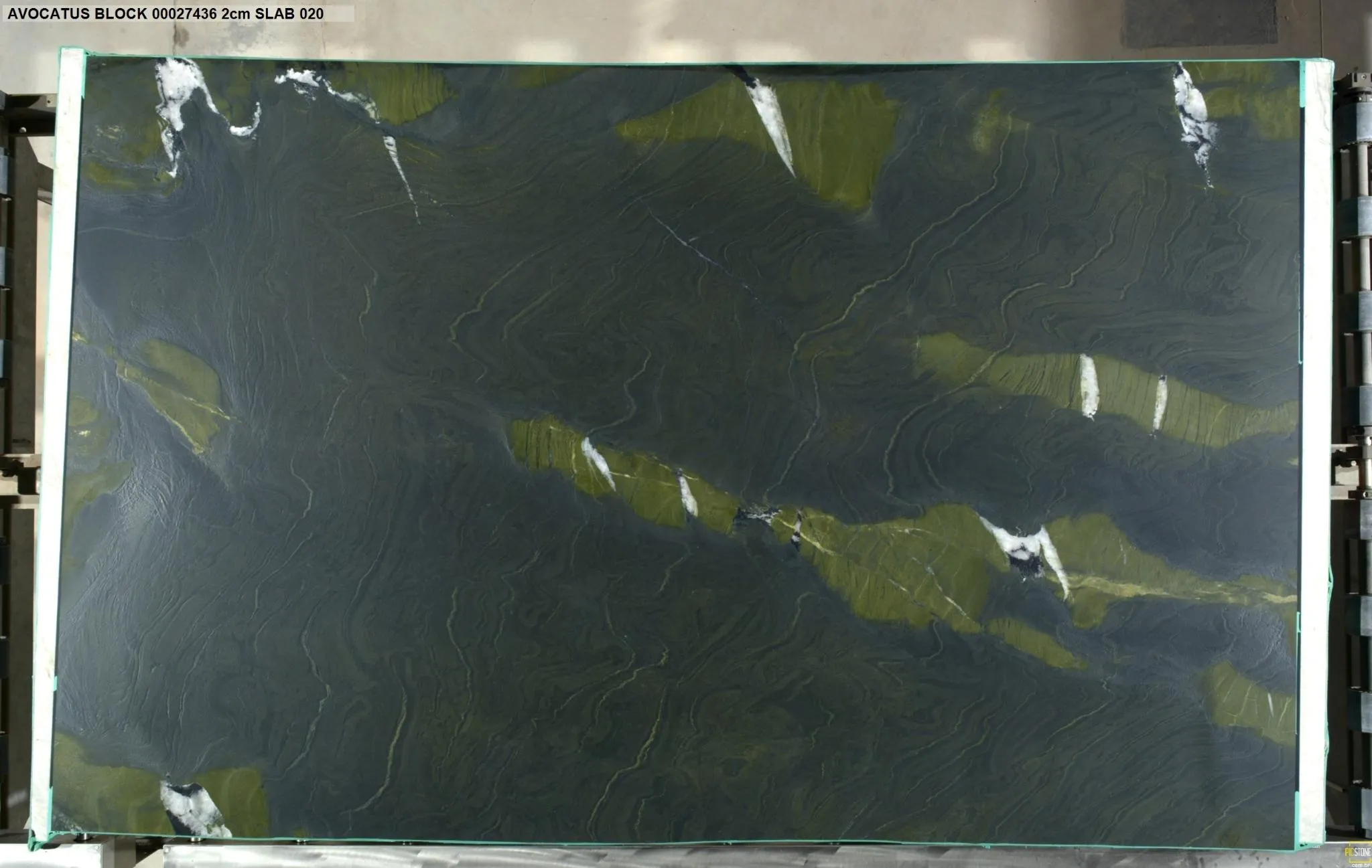 AVOCATUS Quartzite Polished Slab