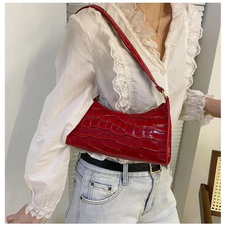 Baddie Bag | red