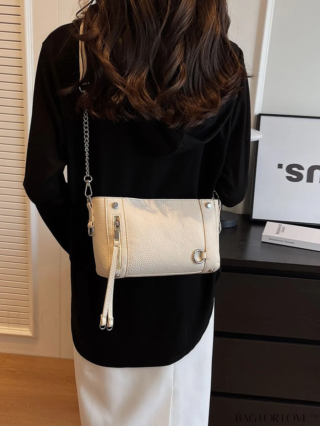 BagForLove - Chic Solid Color Lychee Embossed PU Womens Shoulder Bag: Fashionable and Elegant