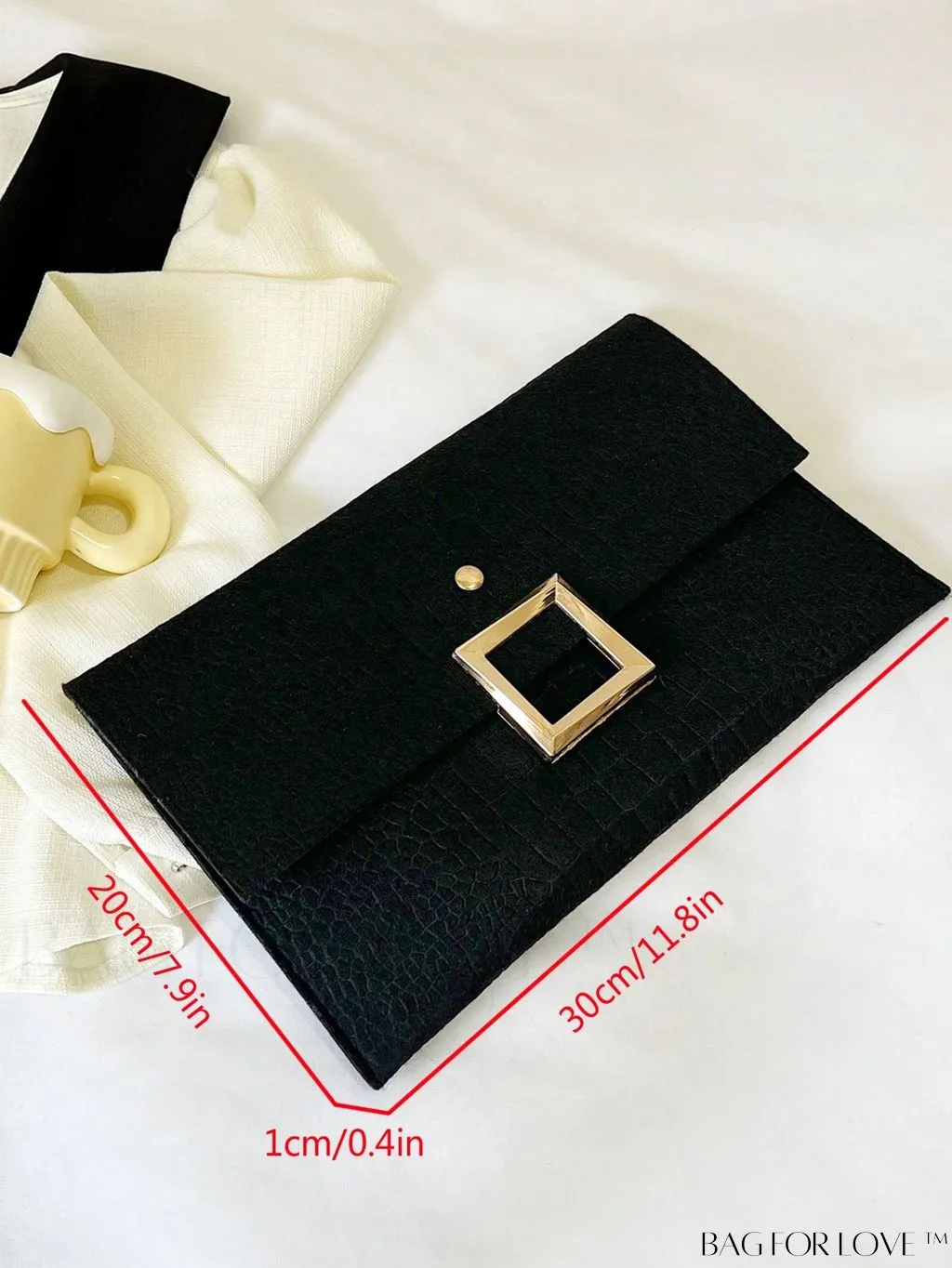 BagForLove - Crocodile-Embossed Medium Envelope Flap Bag - Elegant, Timeless Design