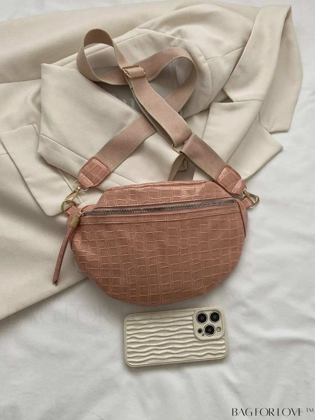 BagForLove - Elegant Litchi Embossed PU Fanny Pack with Zipper