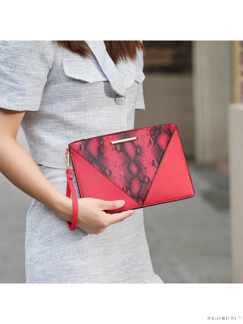 BagForLove - Elegant Snake Embossed Large Capacity Handbag Purse