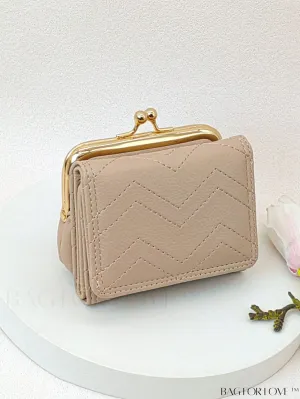 BagForLove - Embossed Litchi Small Wallet with Fashionable Stitch Detail and Kiss Lock Closure