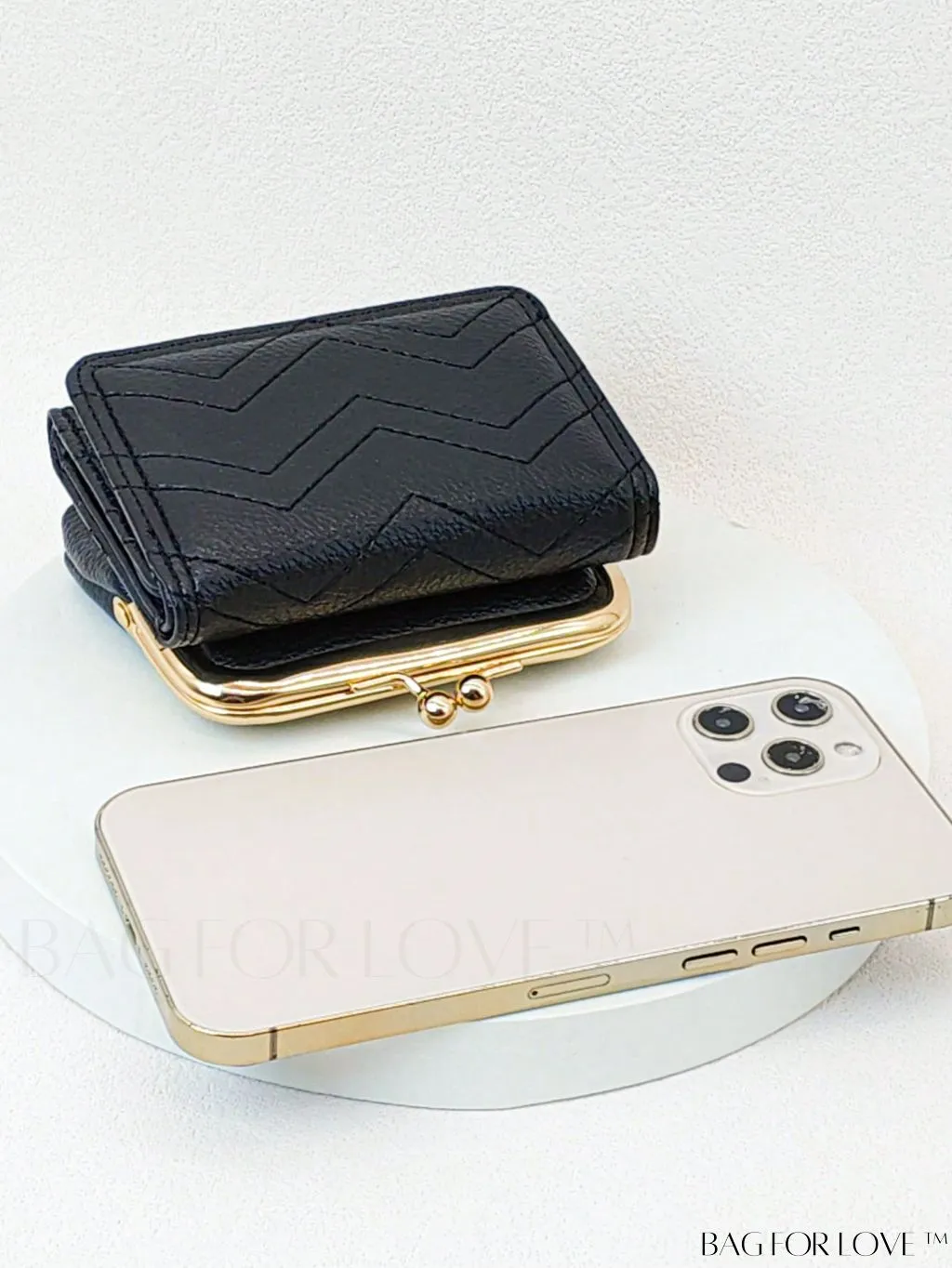 BagForLove - Embossed Litchi Small Wallet with Fashionable Stitch Detail and Kiss Lock Closure