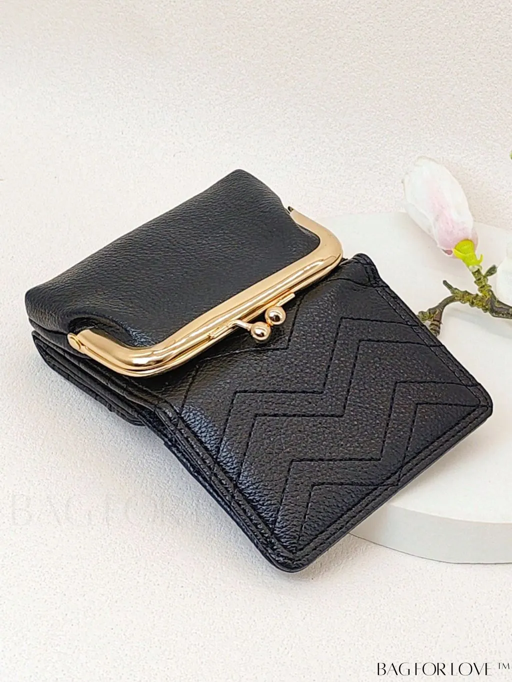 BagForLove - Embossed Litchi Small Wallet with Fashionable Stitch Detail and Kiss Lock Closure