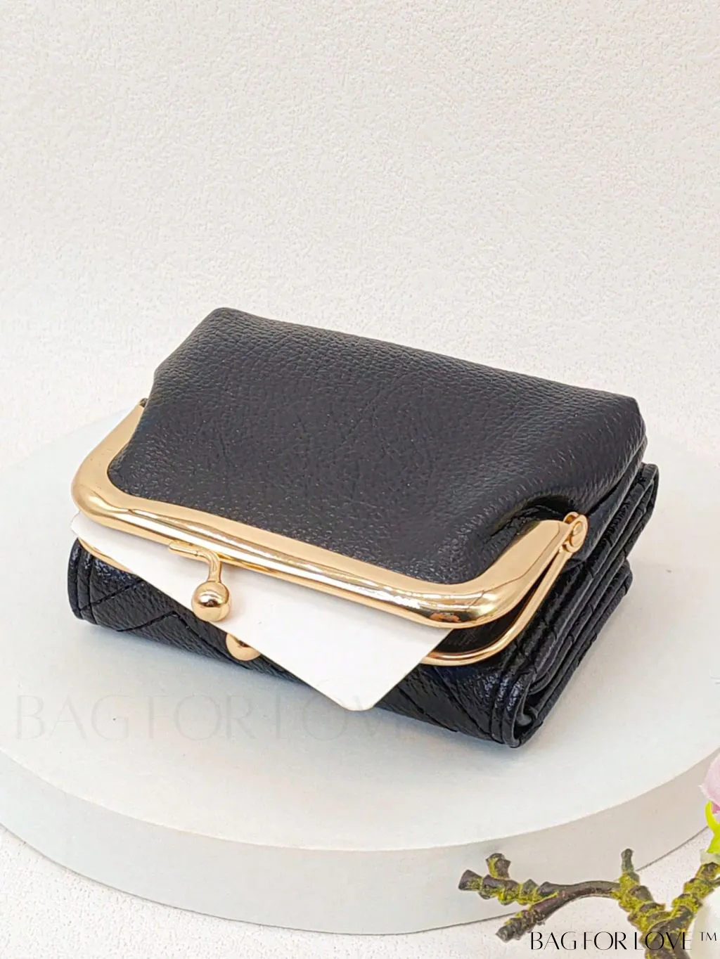 BagForLove - Embossed Litchi Small Wallet with Fashionable Stitch Detail and Kiss Lock Closure