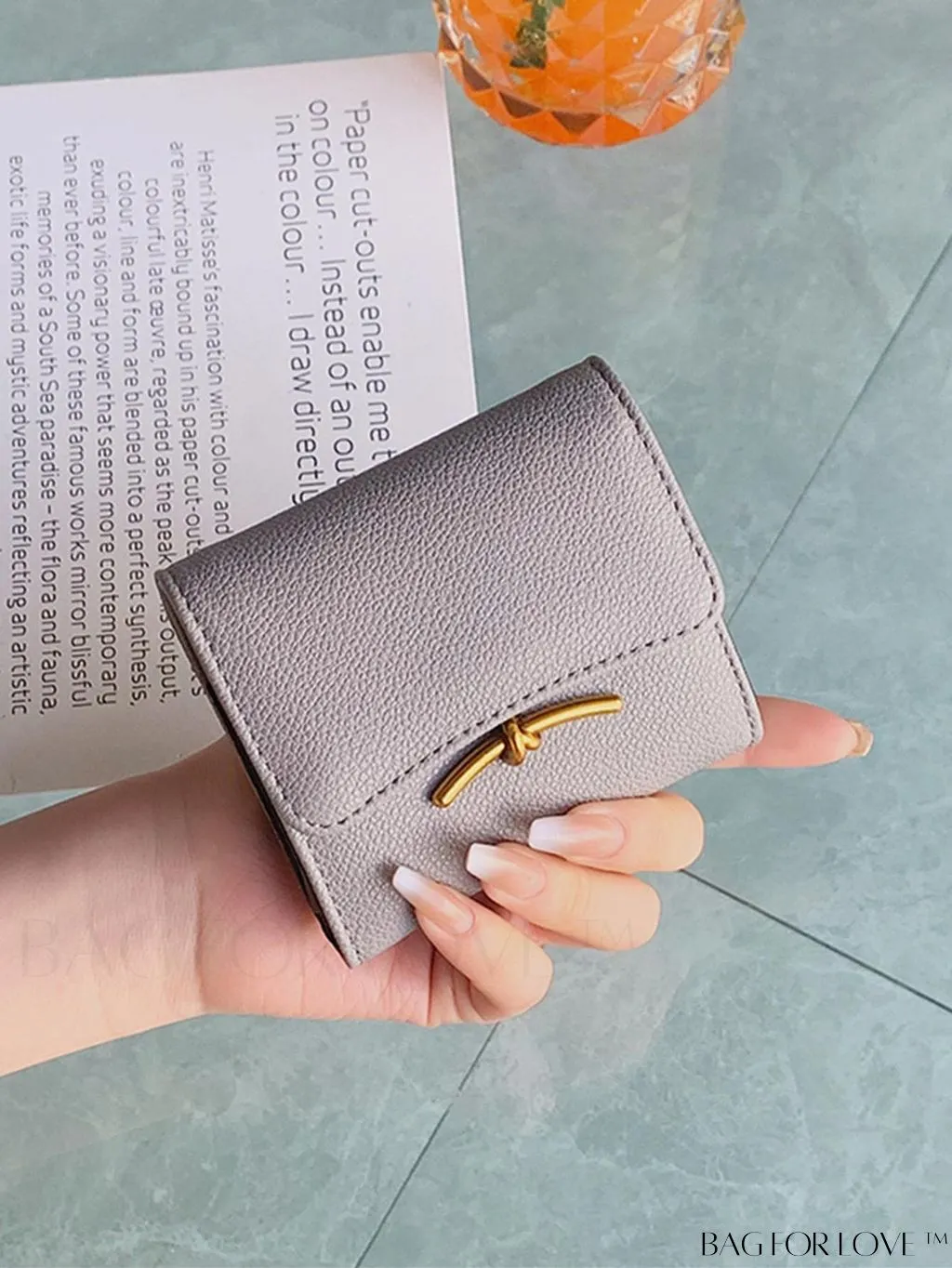 BagForLove - Litchi Embossed Gray Classic Card Holder with Metal Decor and Magnetic Closure