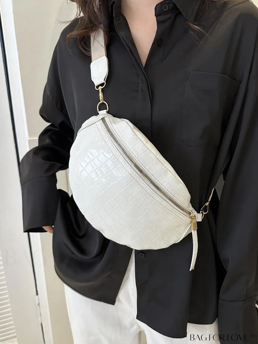 BagForLove - Litchi Embossed PU Fanny Pack - Stylish and Functional
