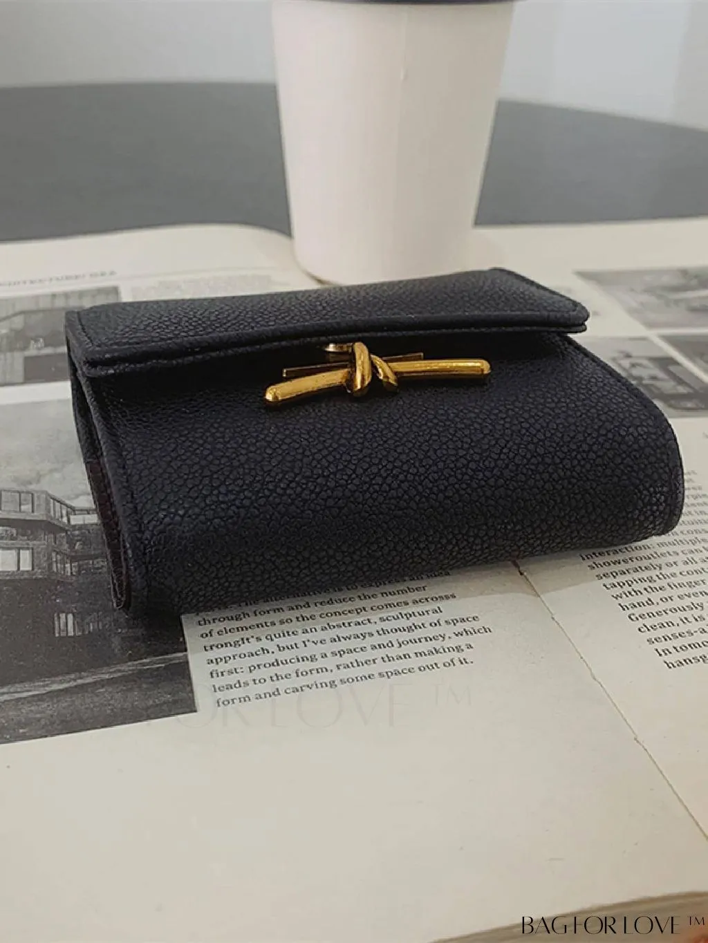 BagForLove - Metal-Decorated Black Litchi Classic Card Holder with Fashionable Embossed Magnet Closure