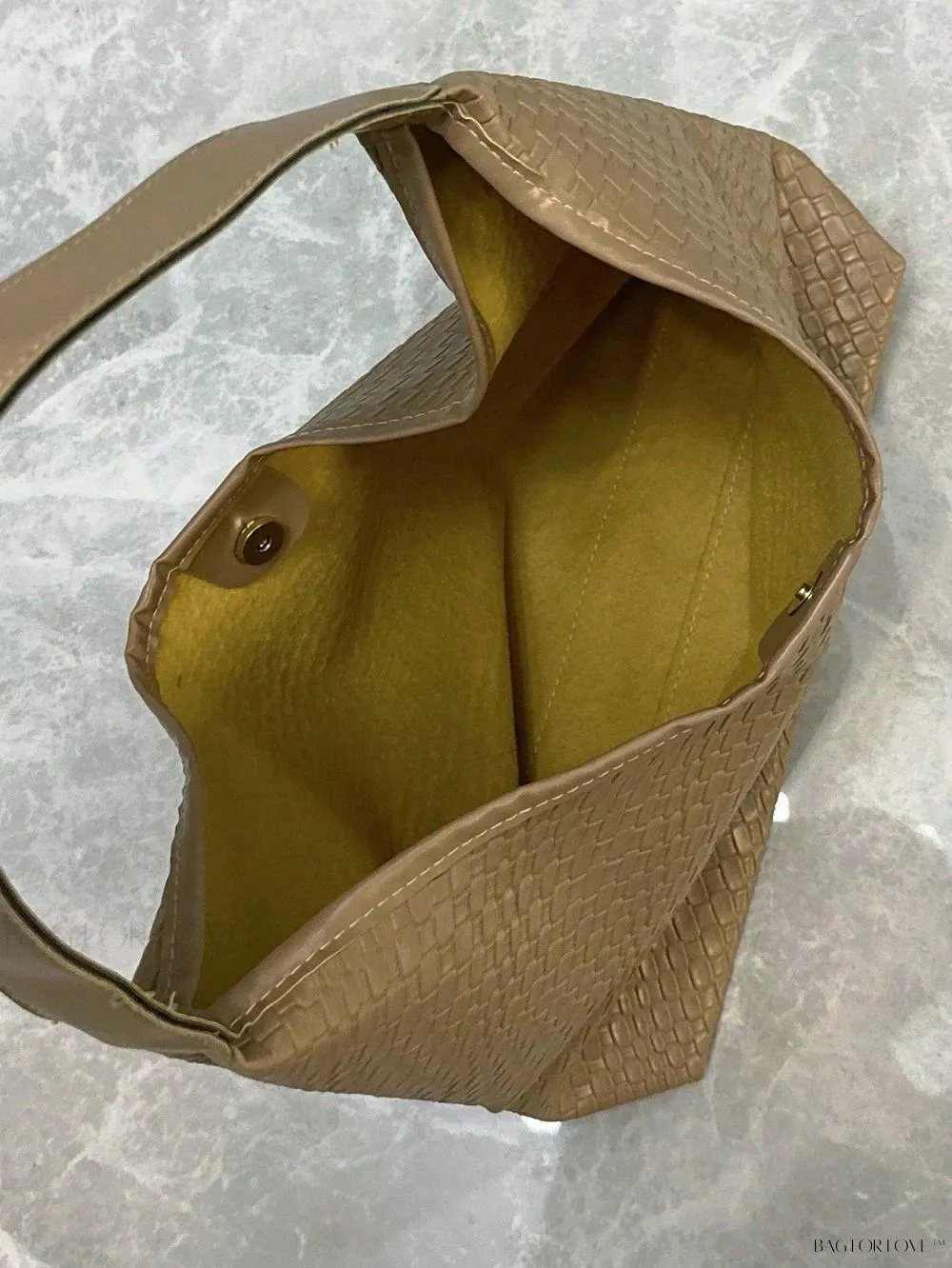 BagForLove - Modern Minimalist Woven Embossed Handbag for Young Professionals