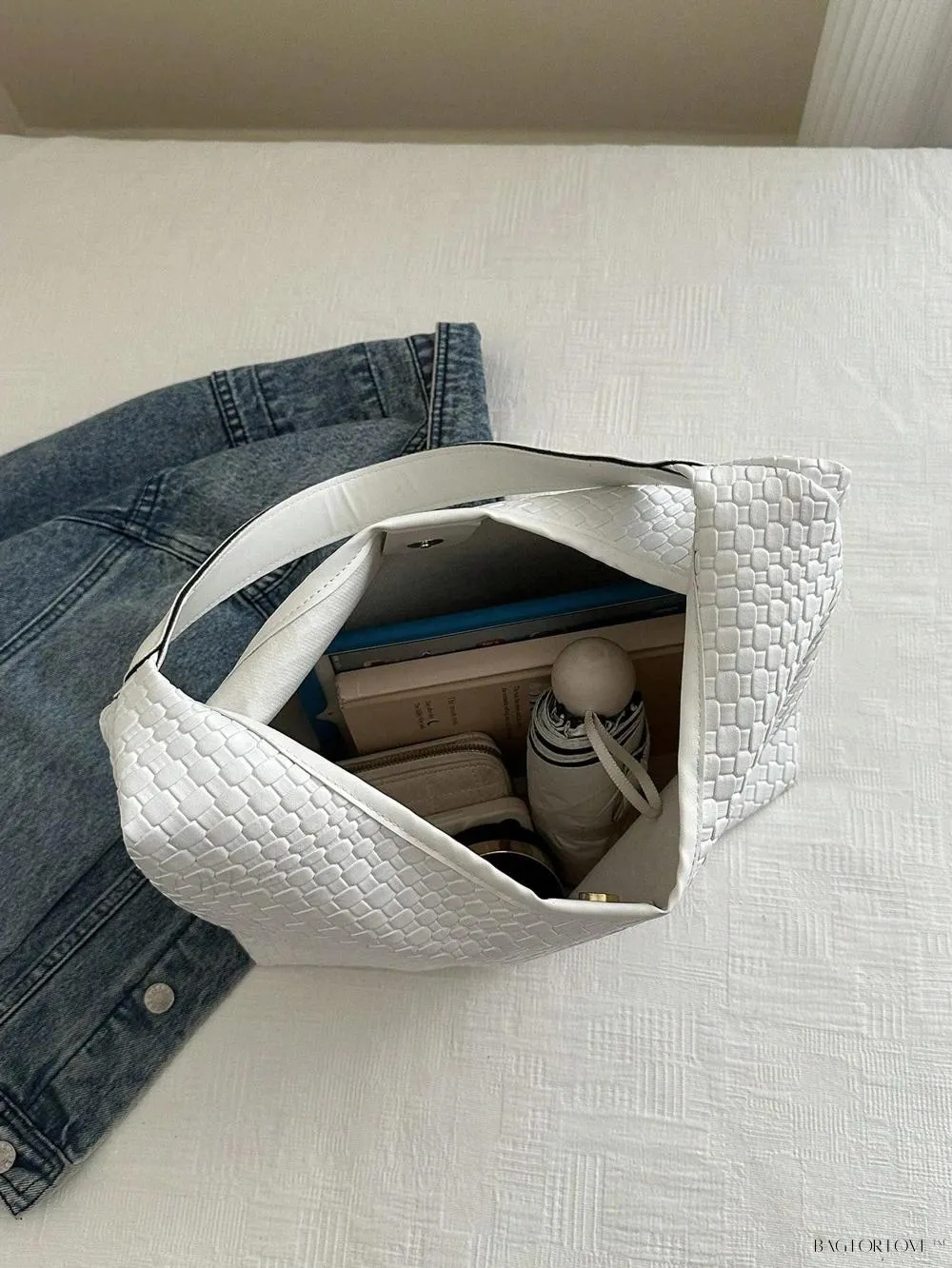 BagForLove - Modern Minimalist Woven Embossed Handbag for Young Professionals