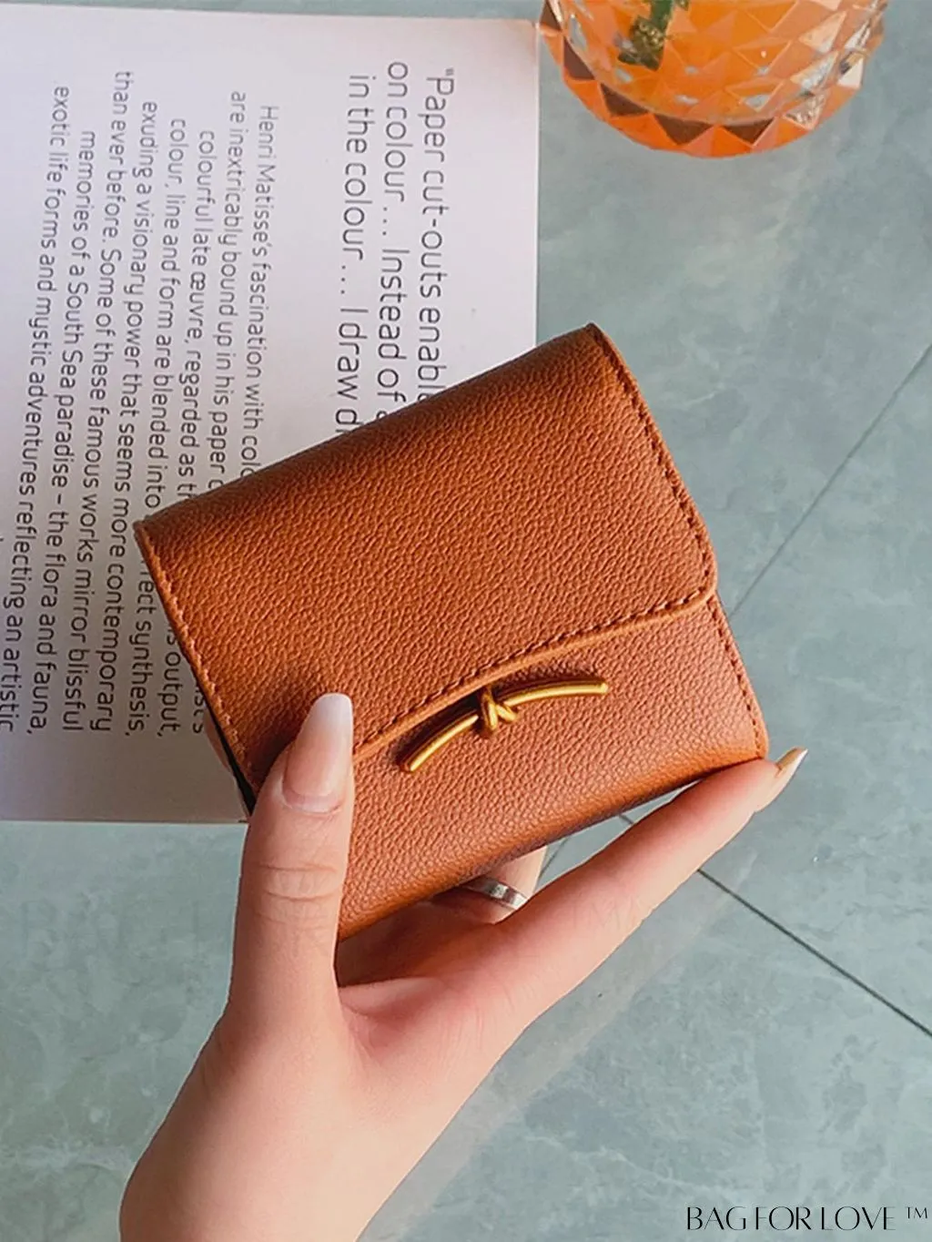 BagForLove - Stylish Metal Embossed Green Litchi PU Card Holder with Classic Design