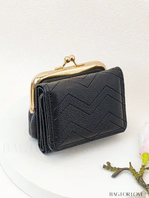 BagForLove - Stylish PU Kiss Lock Small Wallet with Litchi Embossed Design