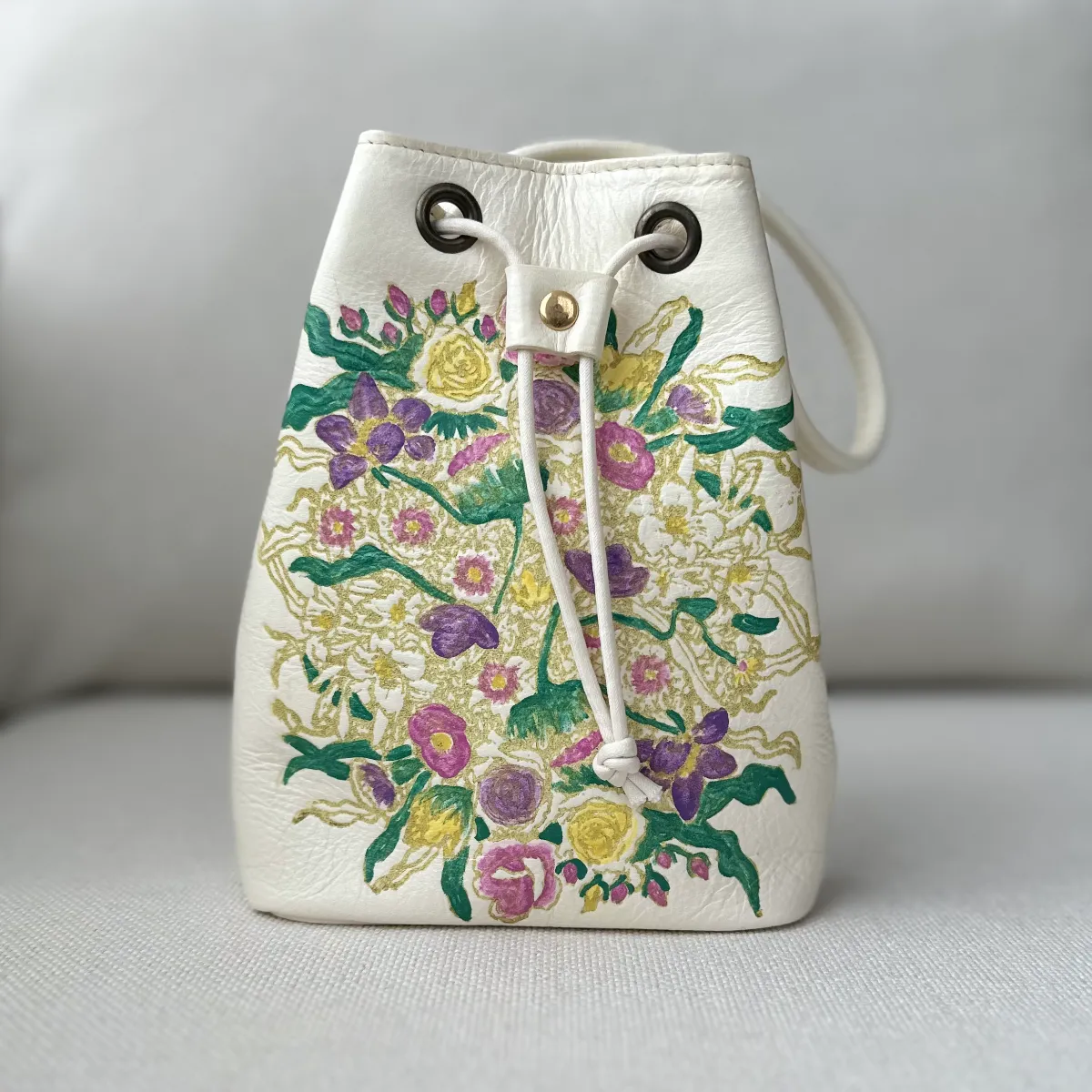 Bouquet Himeji Leather Bucket Bag
