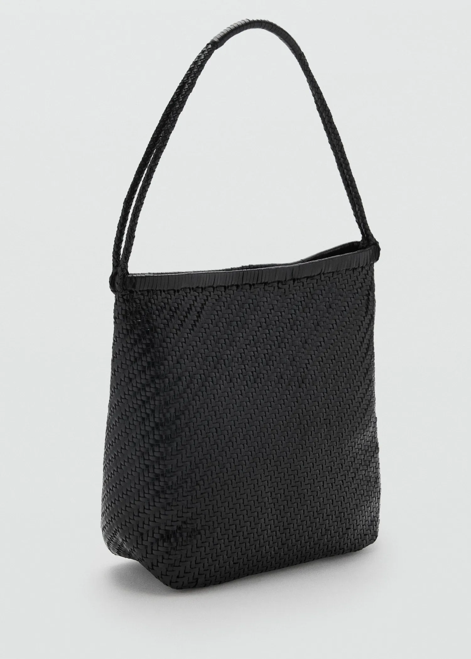 Braided leather shoulder bag
