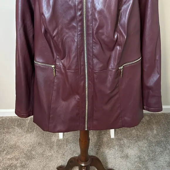 Catherines Black Label Faux Leather Jacket with Gold Details Size 1X (18/20W)