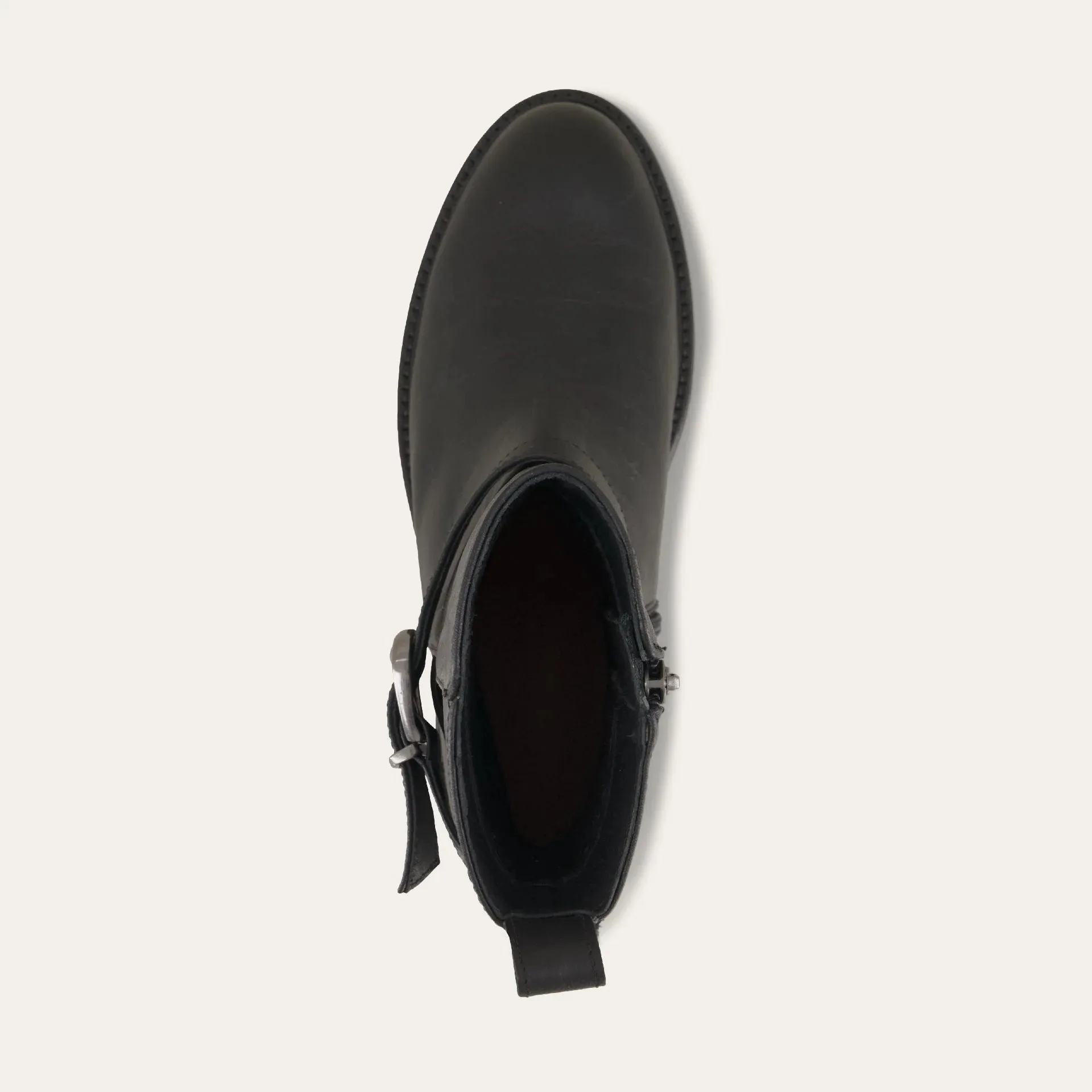 Chalmers | Water Resistant | Leather | Black