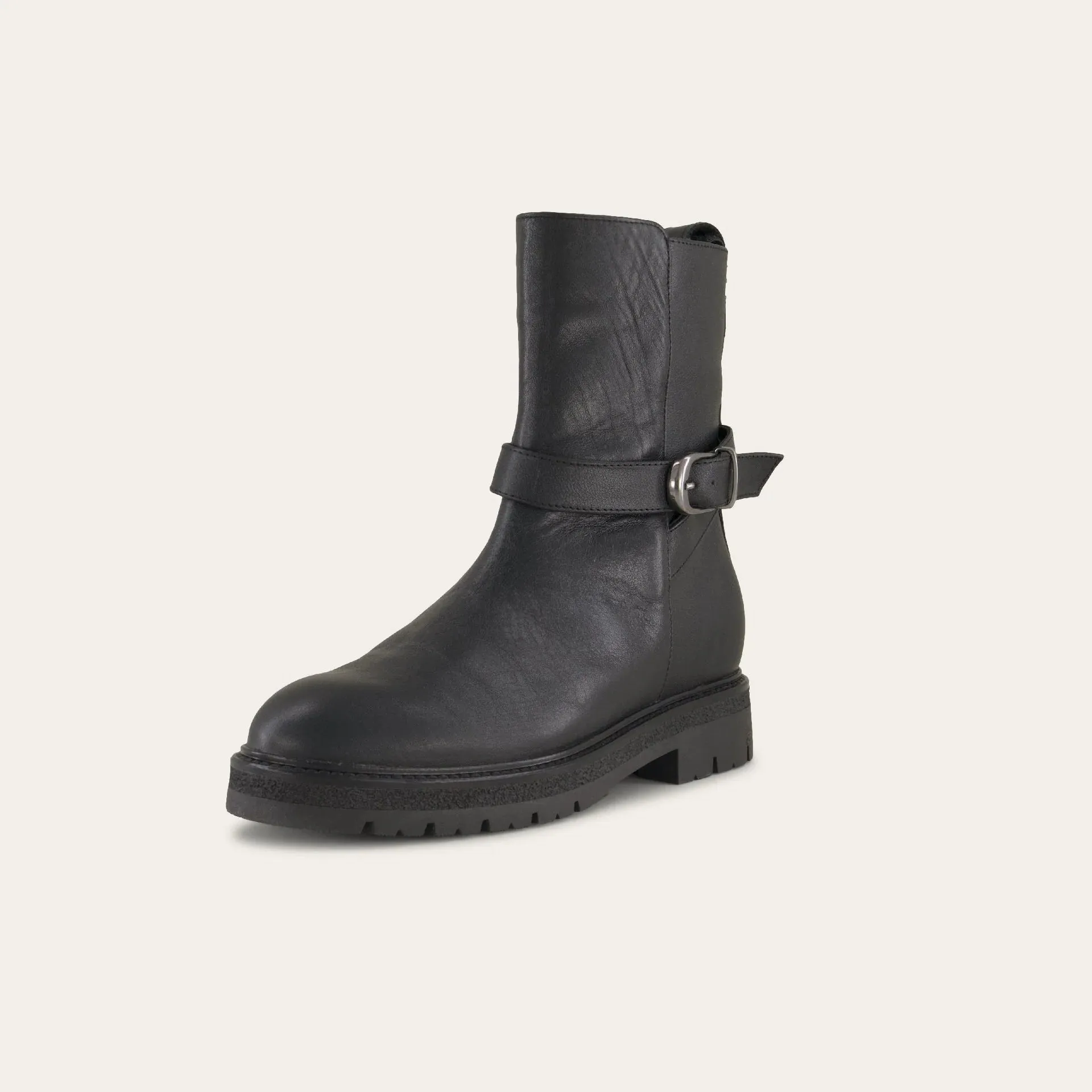 Chalmers | Water Resistant | Leather | Black