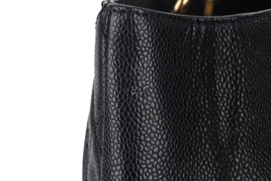 CHANEL GST (2039xxxx) BLACK CAVIAR LEATHER GOLD HARDWARE WITH DUST COVER AND CARD