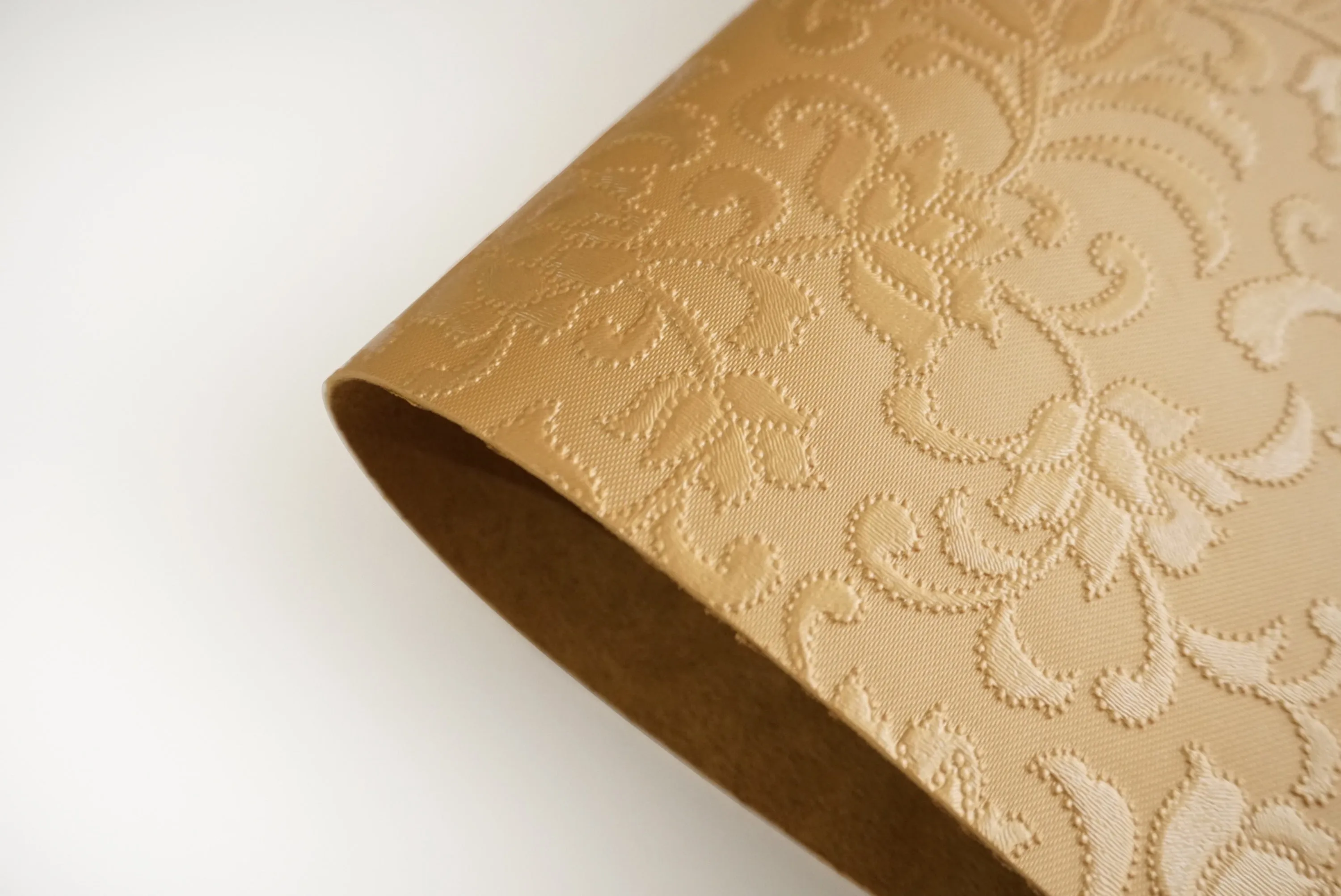 Dainty Home Susan Faux Leather Look Textured Damask Embossed Designed 12" x 18" Rectangle Placemats
