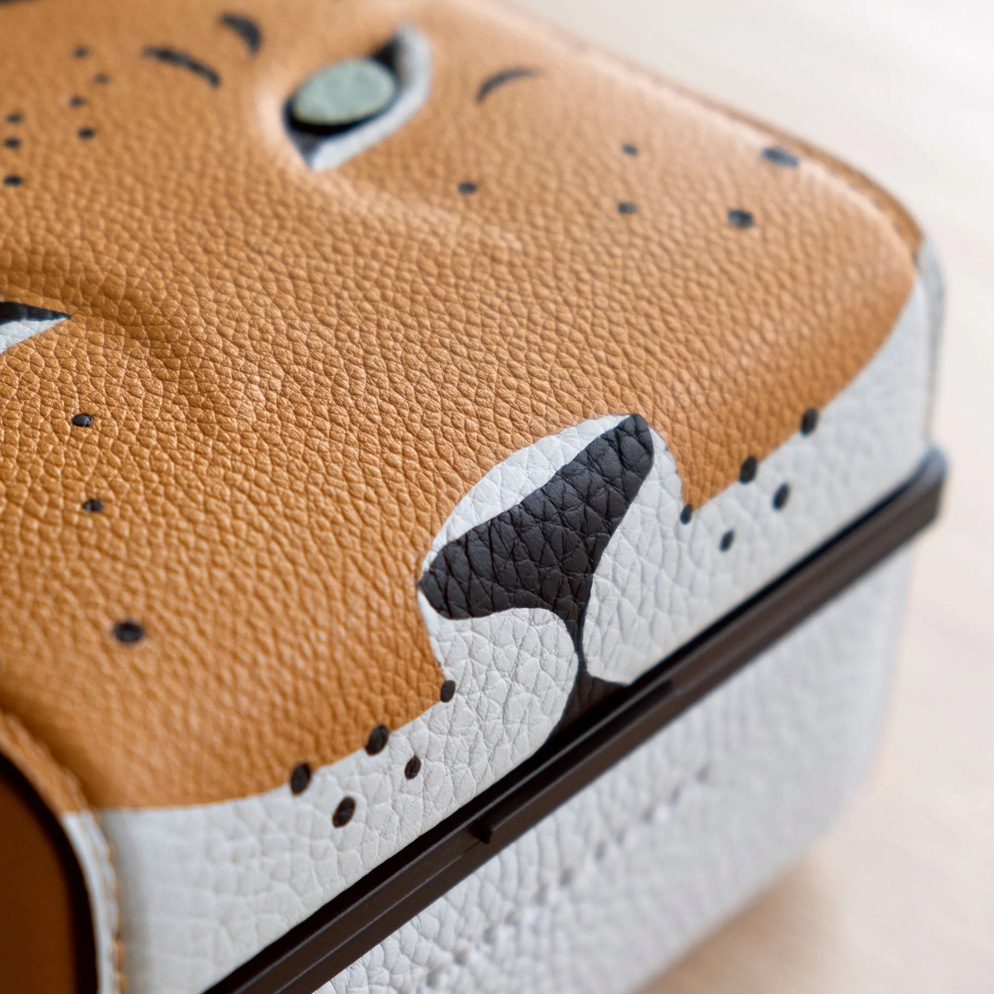 EATON 1 WATCH CASE SPECIAL EDITION - LEOPARD