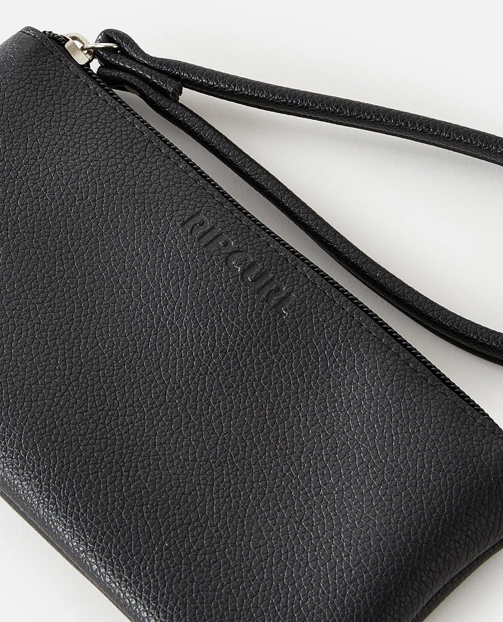 ESSENTIALS WRISTLET