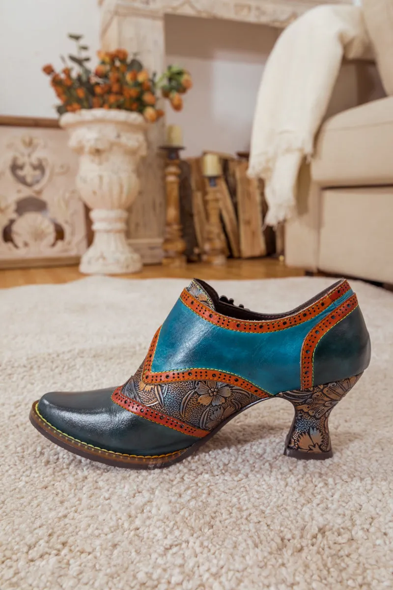 Floral Embossed Leather Pump Navy