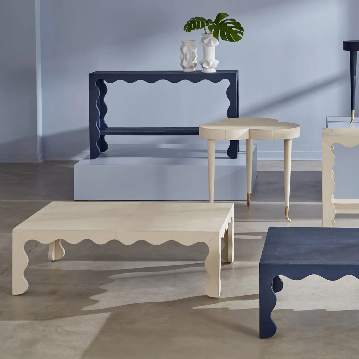 Flow Leather Cocktail Table