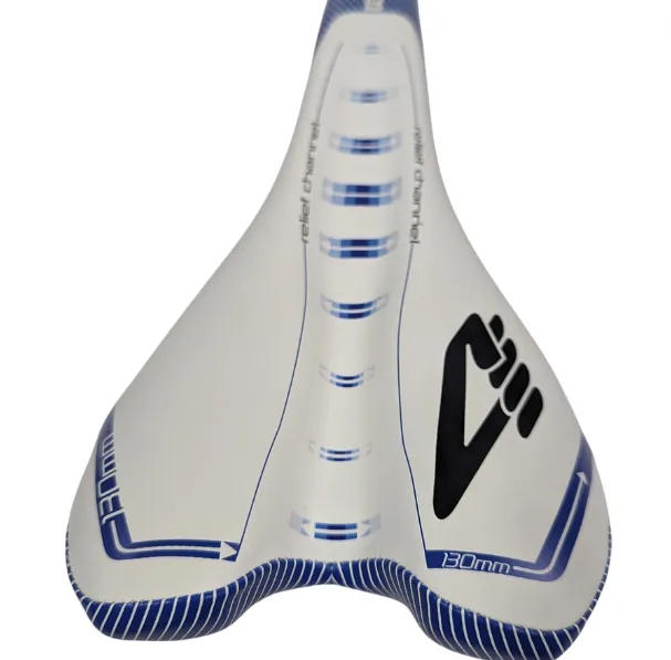 Forza 4ZA Cirrus Dynamic Comfort Flat Nose Saddle 130mm