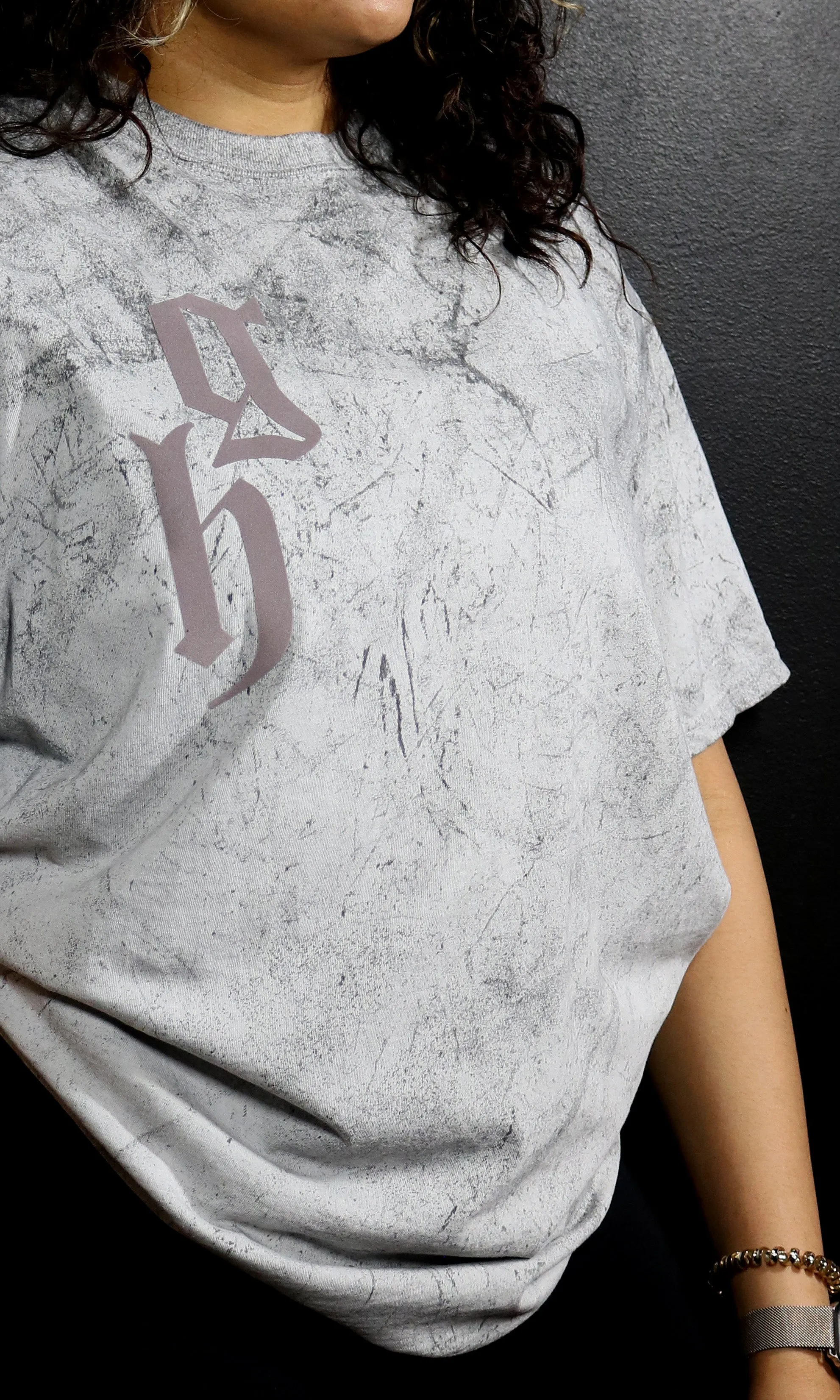GH "PUMP COVER" GREY TEE