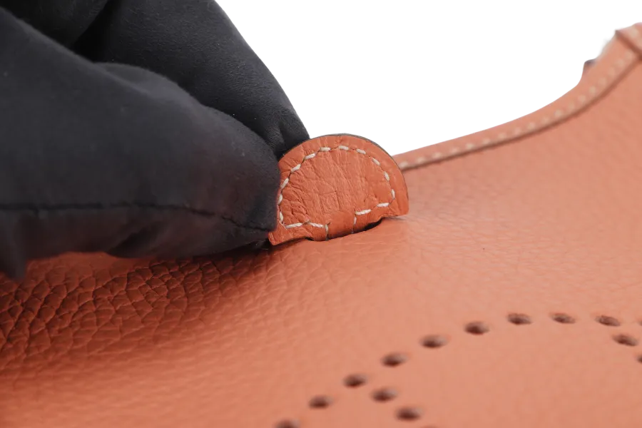 HERMES EVELYNE TPM STAMP Q (YEAR 2013) FLAMINGO CLEMENCE SILVER HARDWARE WITH STRAPS AND DUST COVER