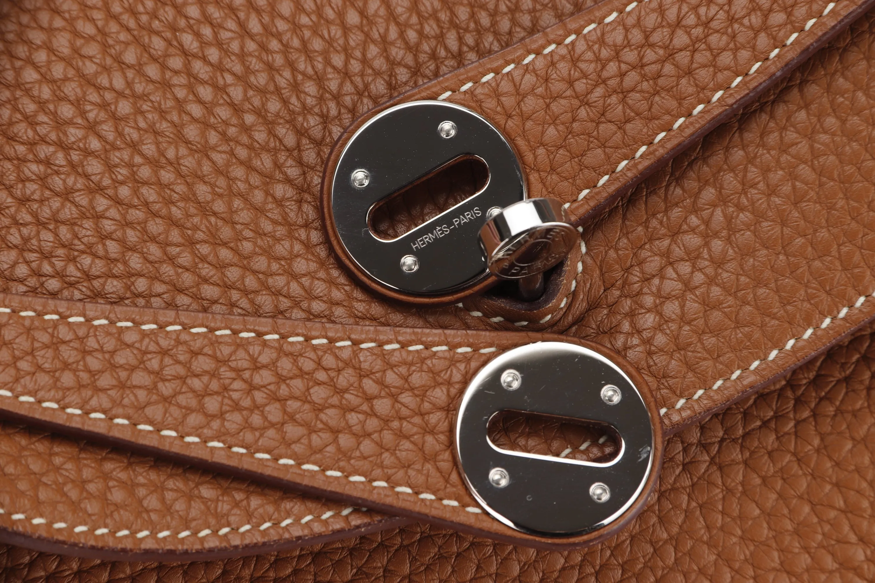 HERMES LINDY 34CM (STAMP Q) GOLD COLOR CLEMENCE LEATHER SILVER HARDWARE, WITH DUST COVER