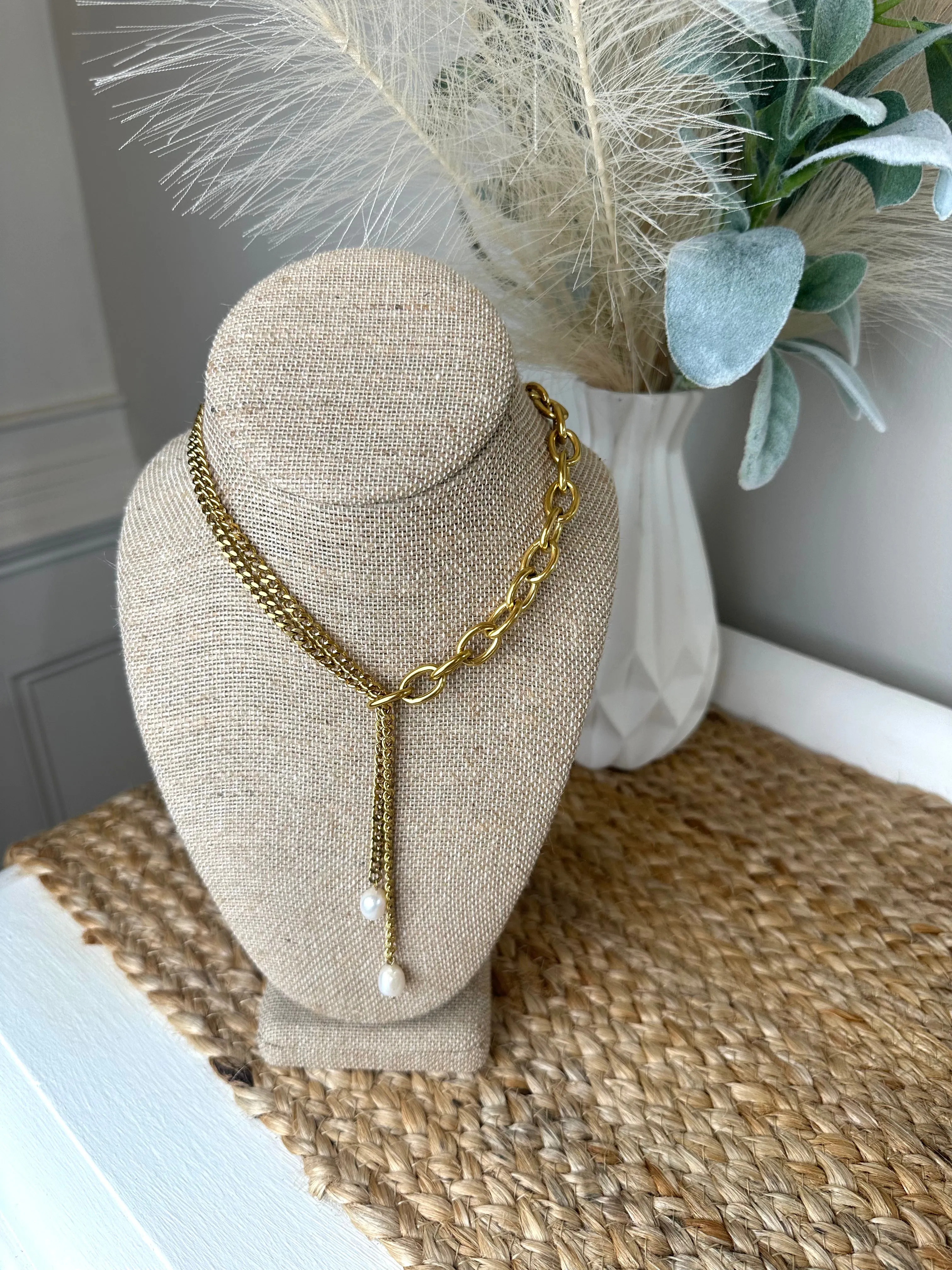 Julia Chains & Pearls Necklace | Water Resistant