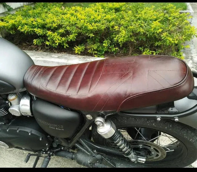 KB-TWSUS - Triumph Bonneville Water-Cooled Scrambler Union Jack Seat