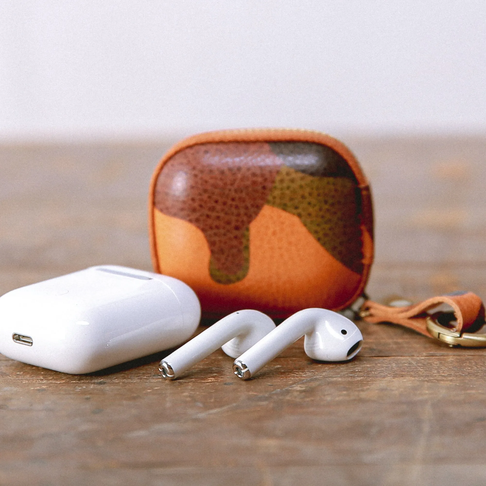 LAUREN AirPods Leather Case Ver2