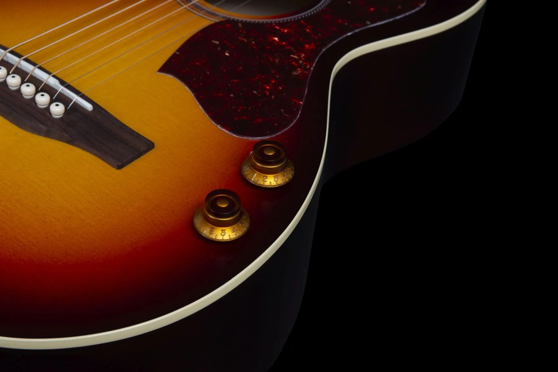 Norman 049318 B18 Parlor Cherry Burst GT Q-Discrete Acoustic Electric MADE In CANADA