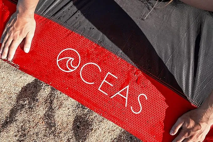 Oceas Outdoor Pocket Blanket - Ideal Sand Proof and Waterproof Picnic Blanket for Beach, Hiking, and Festival Use - Foldable and Compact Mat Easily Fits Into Small Portable Bag