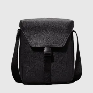 Over Webbing Reporter18 Bag - Black