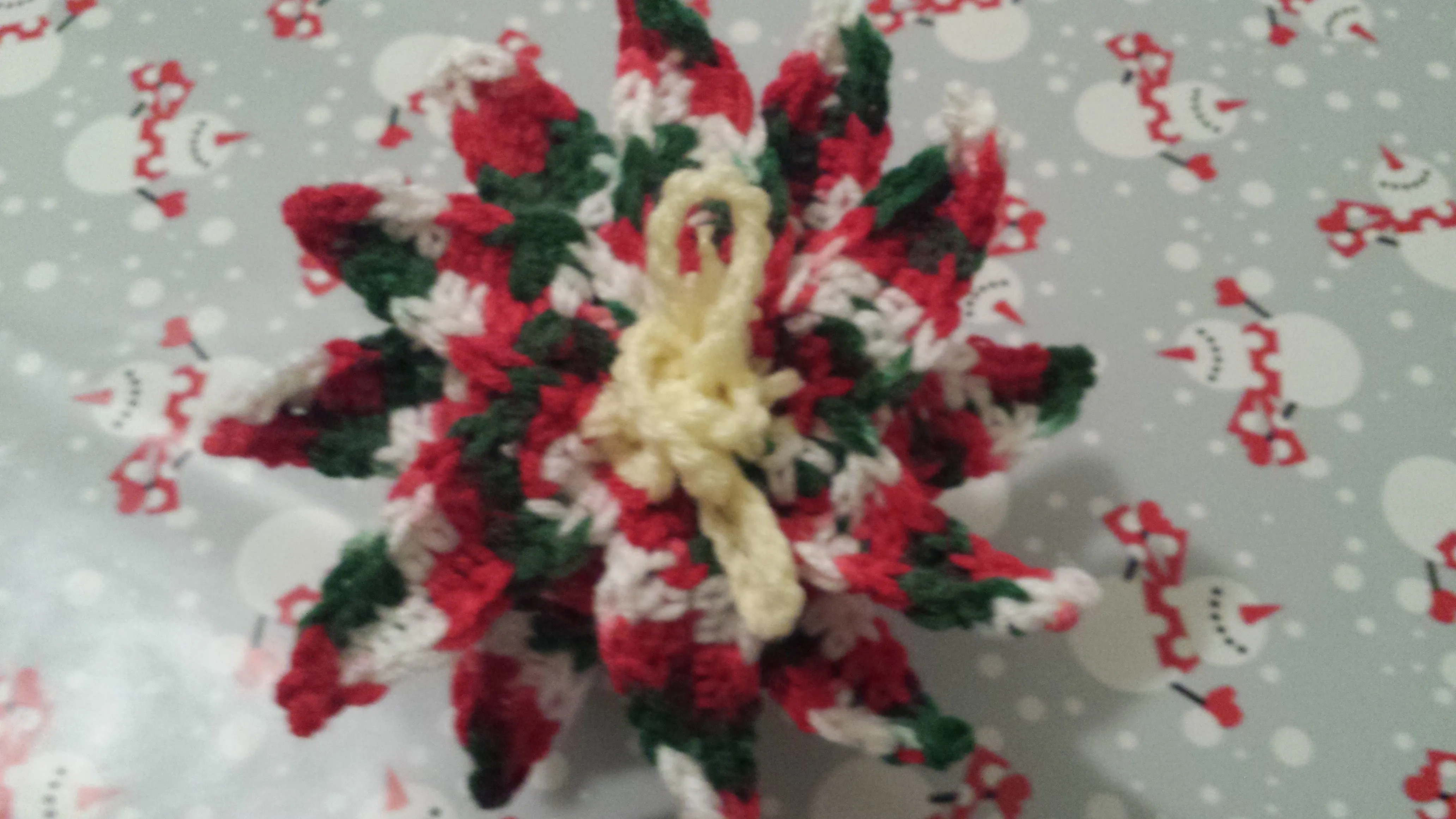 Poinsettia Goody Bag Crochet Pattern in PDF Format