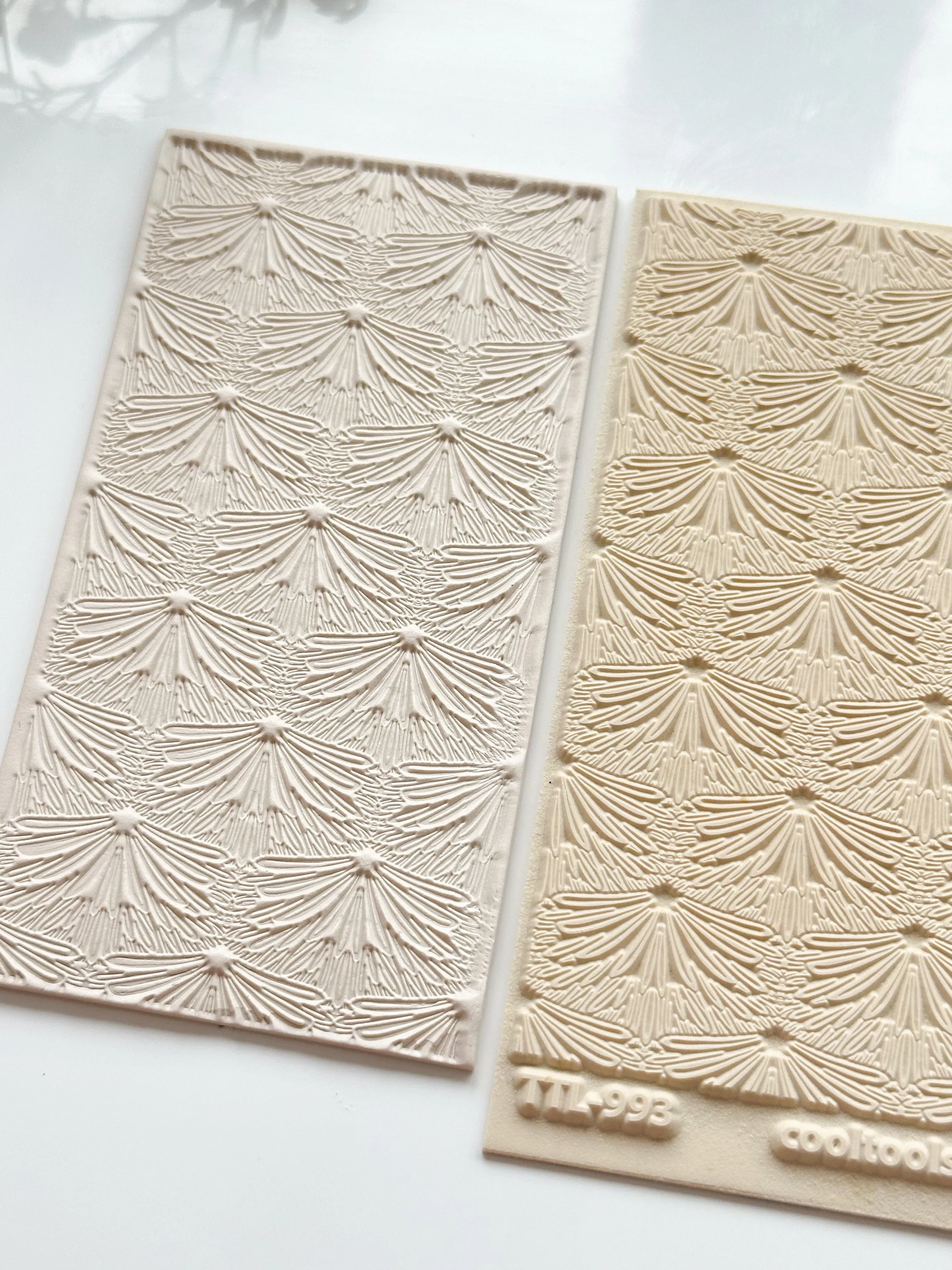 Quills Embossed Texture Mat
