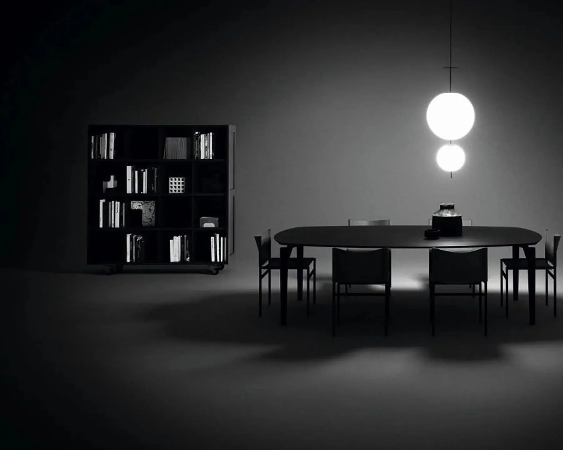 Rea - Chair