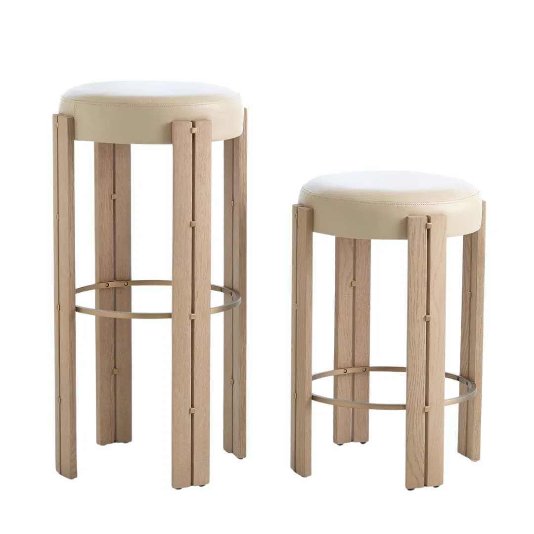 Rossy Stool