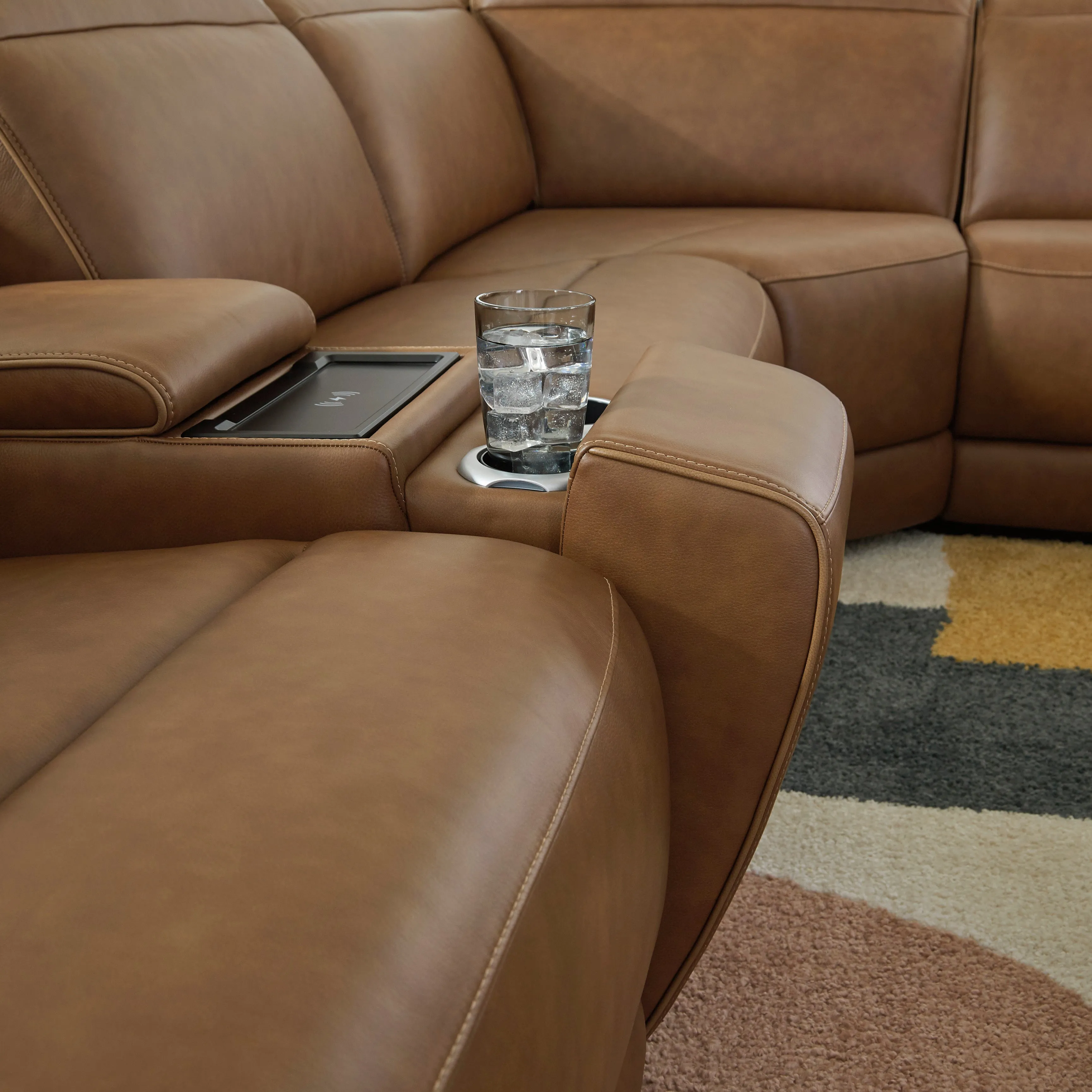 Rylee 2 PC Leather Sofa W/Console