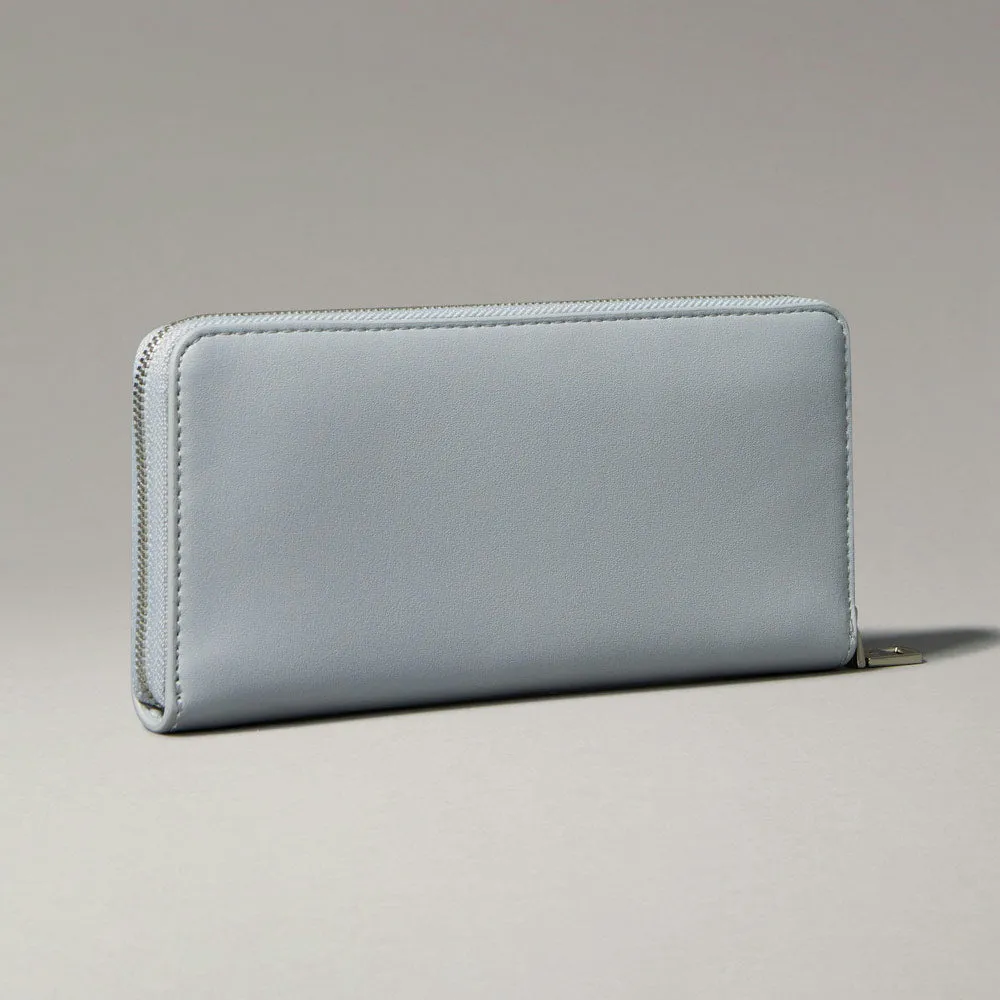 Sculpted Mono Purse - Light Blue